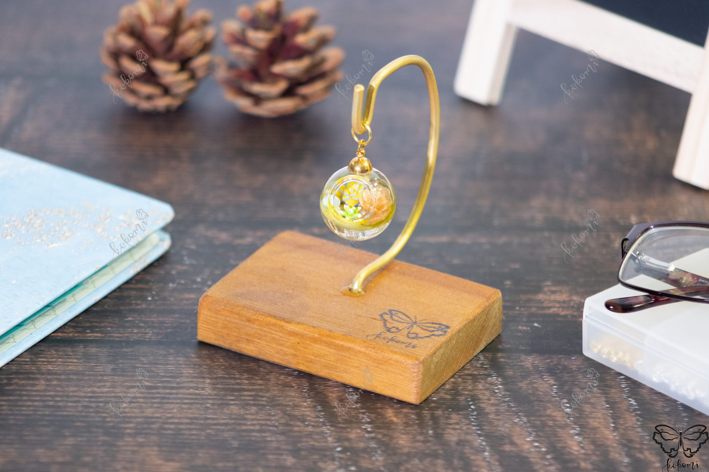 Sunshine Yellow/White/Gold Crystalerrium, Succulent Crystal Terrarium Display