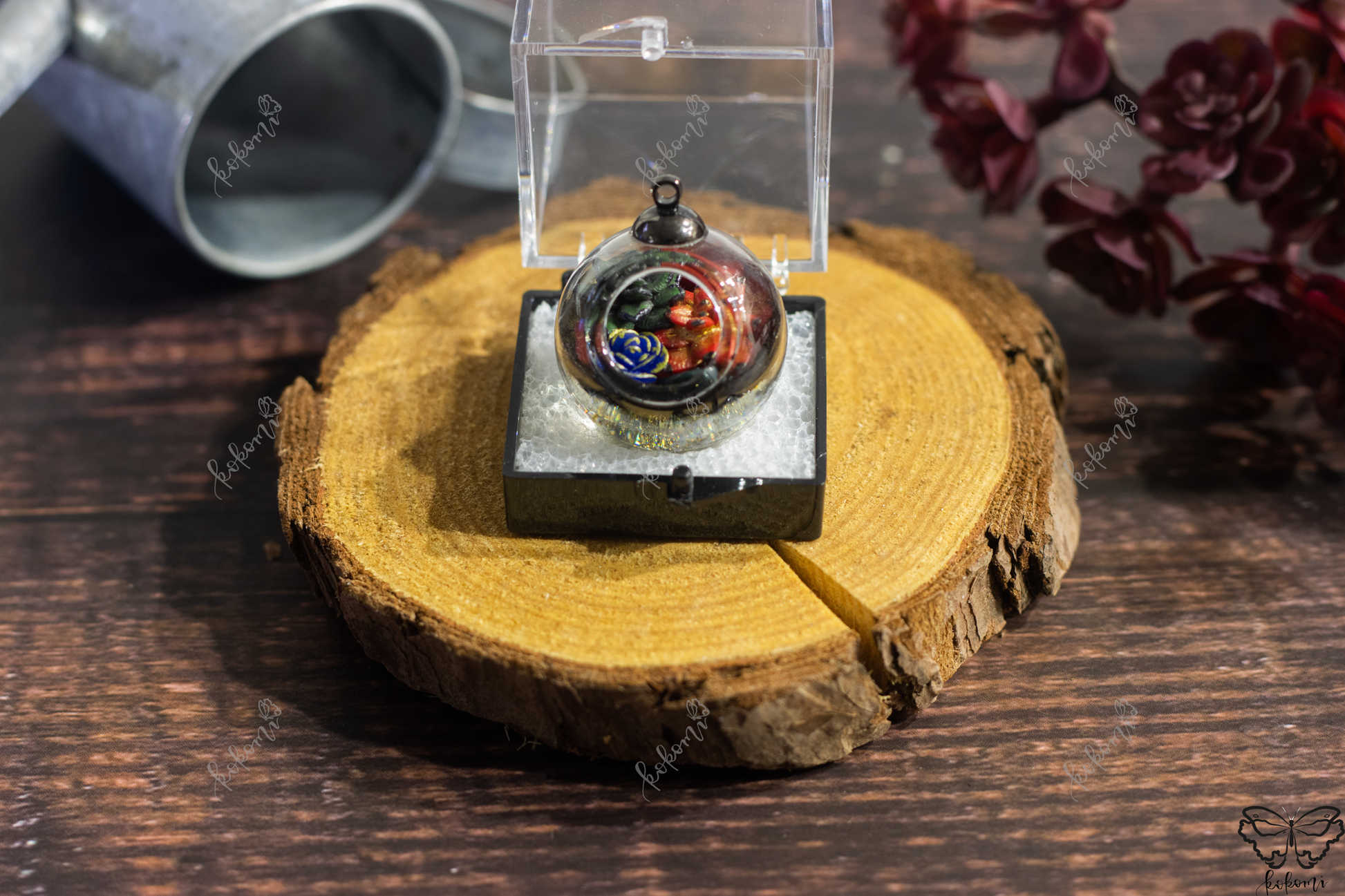 midnight succulent Midnight Black/Gold Crystalerrium, Succulent Crystal Terrarium Display – Kokomi by KAL